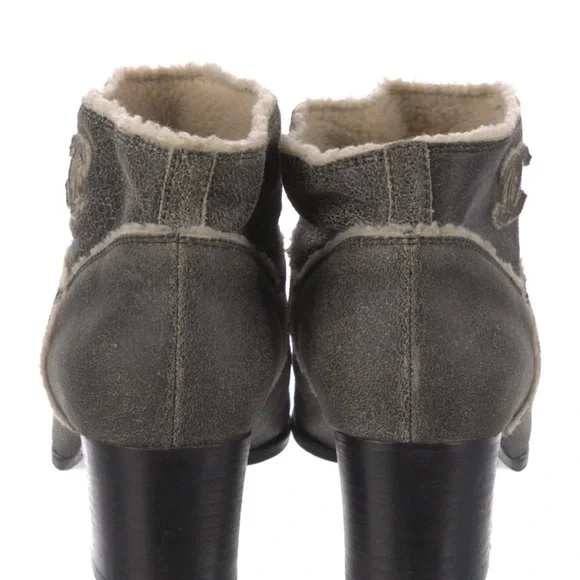 Chanel Interlocking CC Logo Suede Boots - Picture 4 of 11